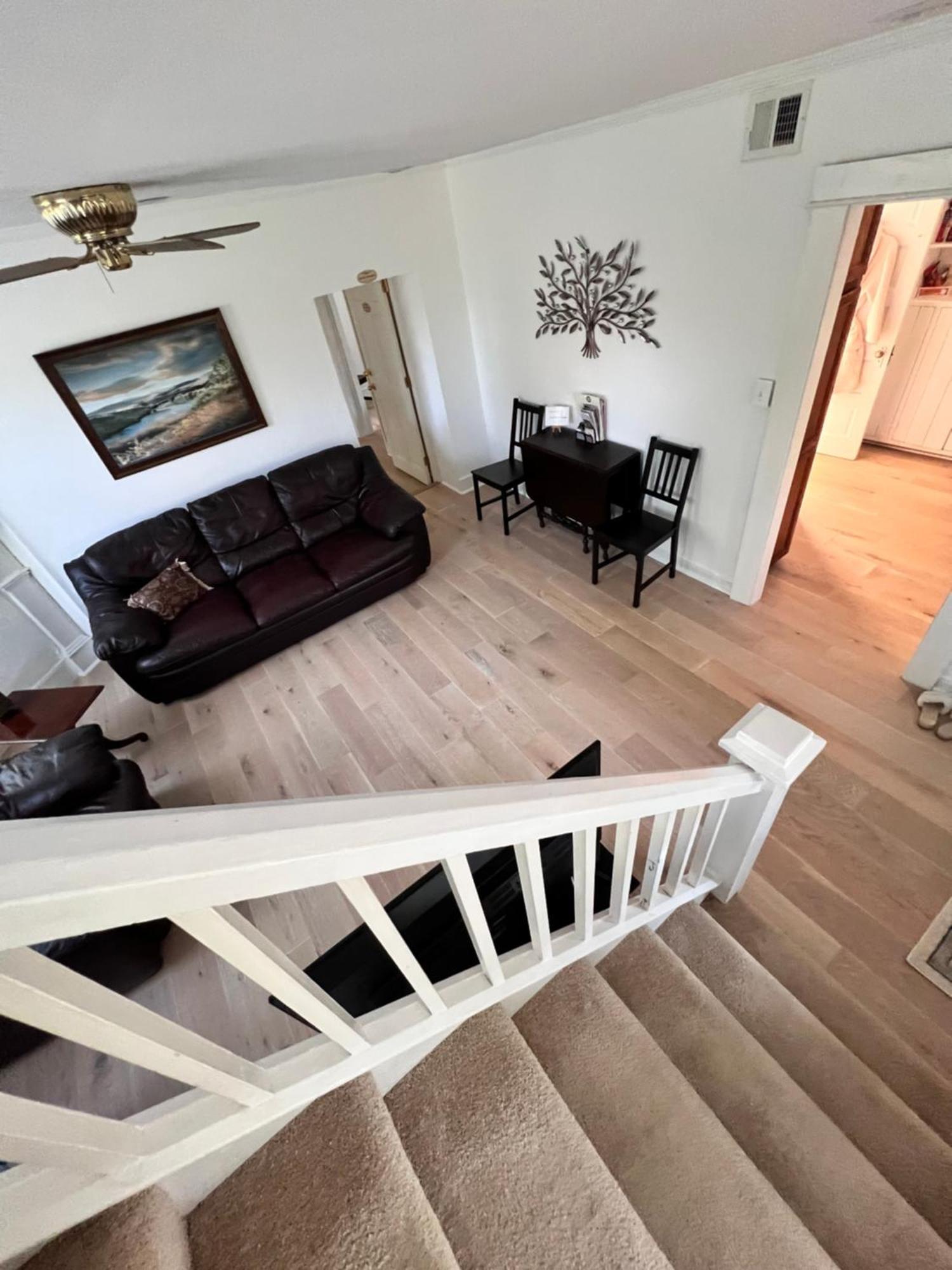 Across The Inn Entire Colonial House With Lovely Porch & Extremely Fast Wi-Fi Washington المظهر الخارجي الصورة