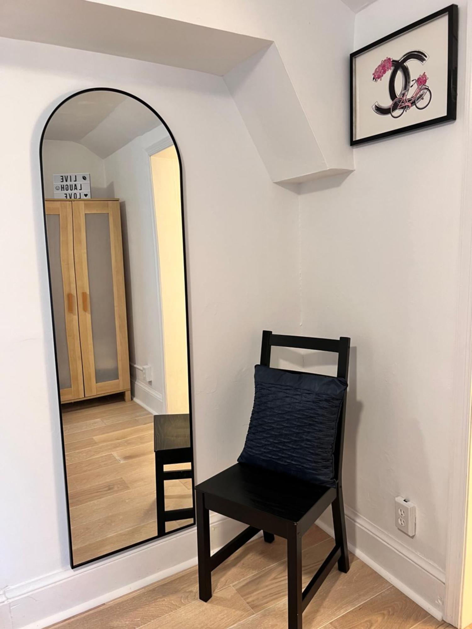 Across The Inn Entire Colonial House With Lovely Porch & Extremely Fast Wi-Fi Washington المظهر الخارجي الصورة